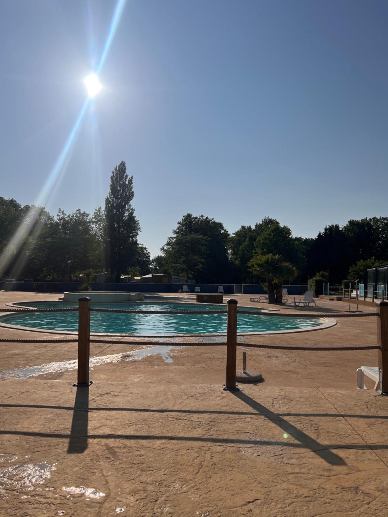 Mobil Home Du Lac - Camping 4 Etoiles 欧雷扬 外观 照片